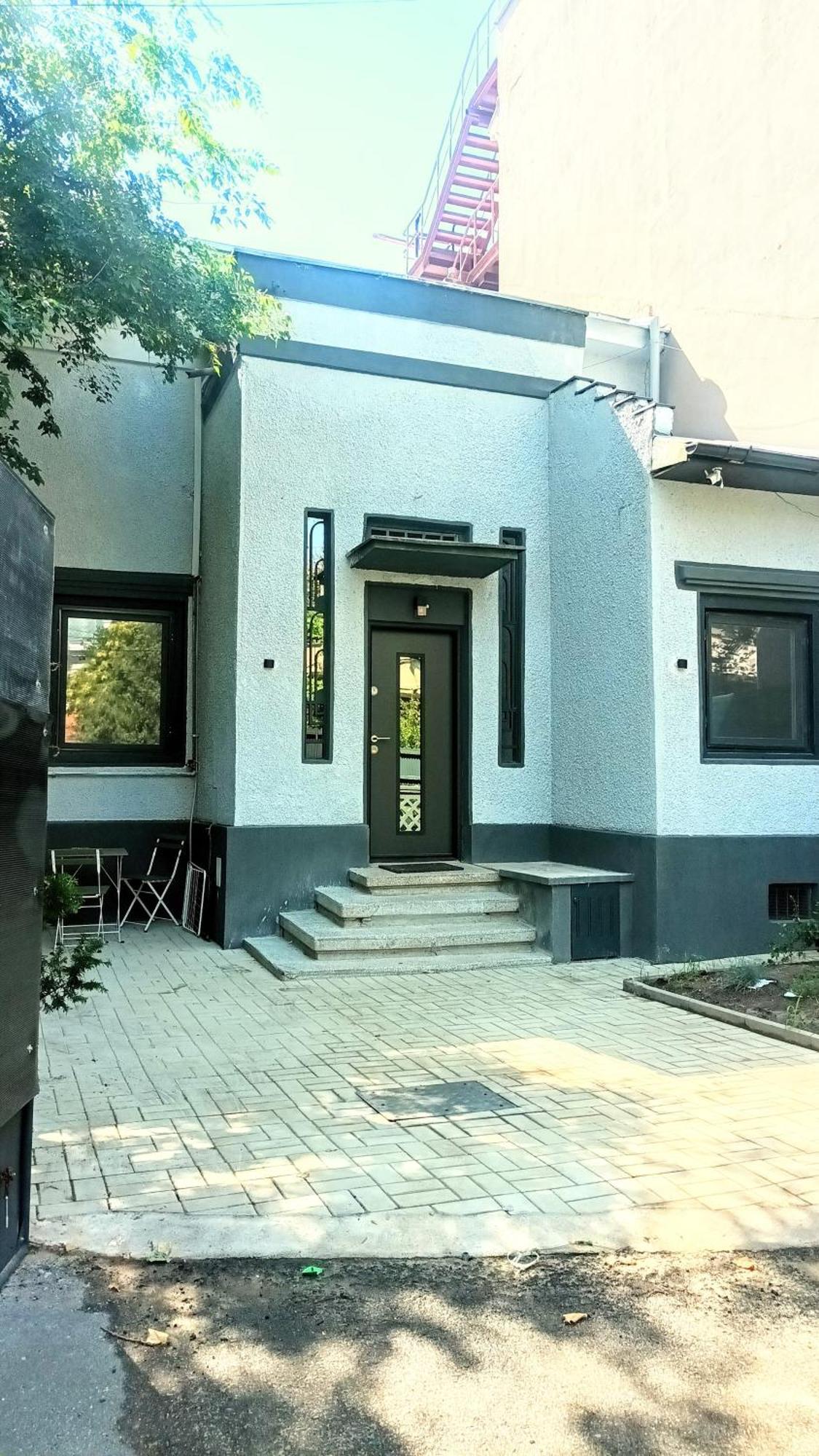 Littlehouse- Entire Property For Maximum 4 People Bucureşti Eksteriør bilde
